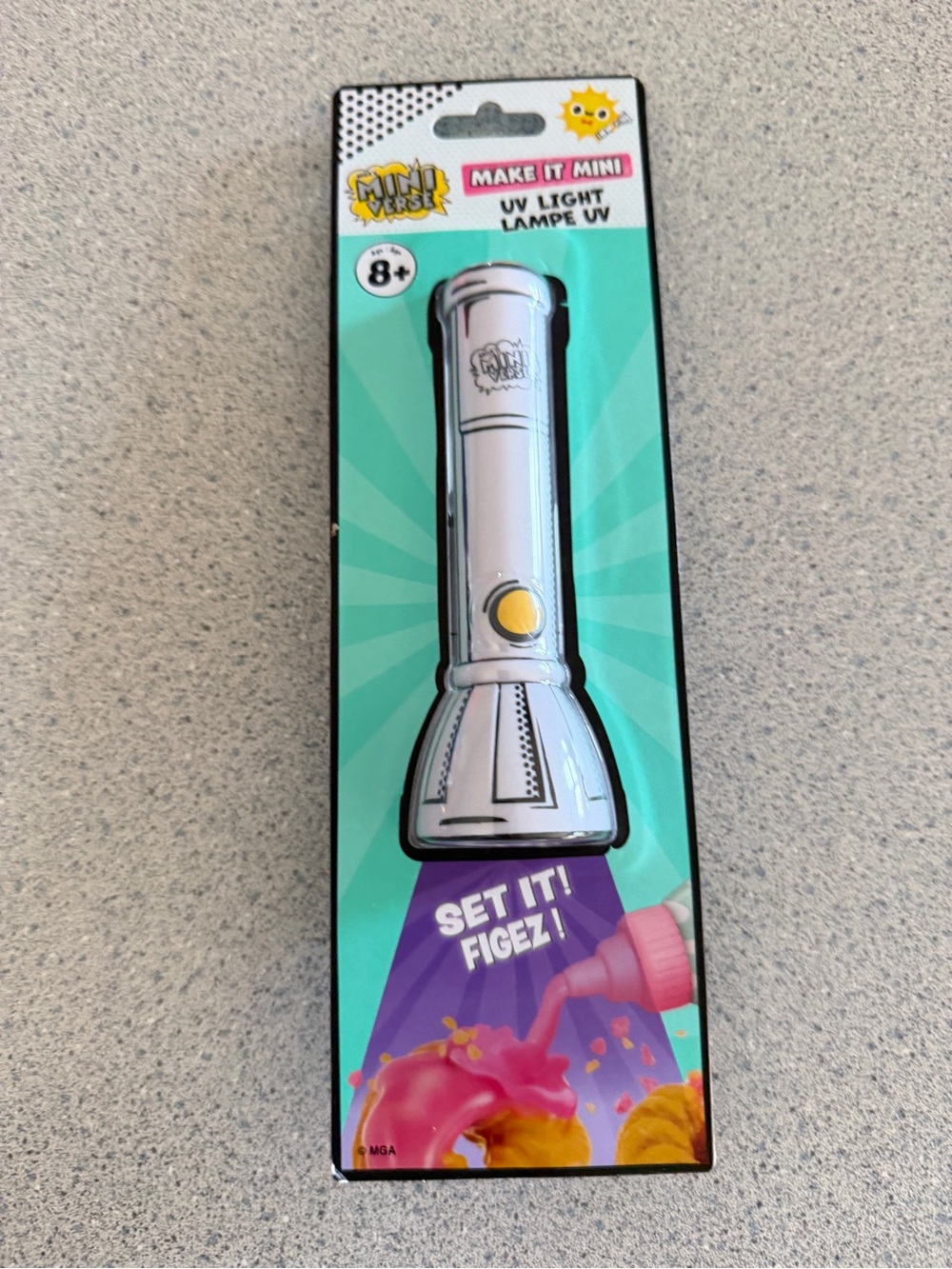 New MGA Miniverse Make it Mini UV Light Set Build Curing Lamp Toy